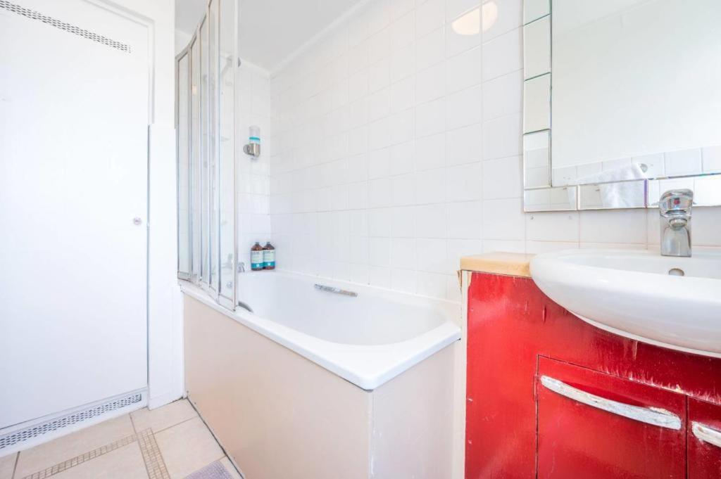 Flat 13 Apartment London Exterior photo